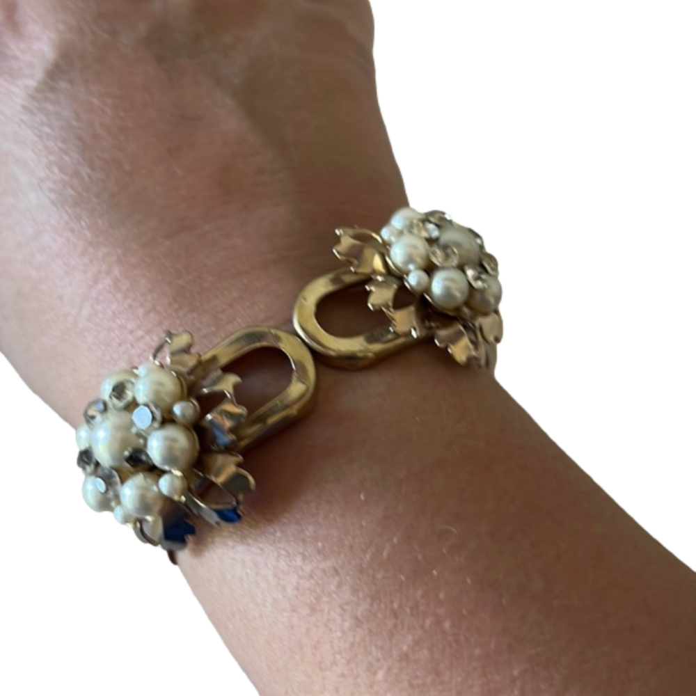Vintage pearl and rhinestone flower hinged gold plated clamper bracelet